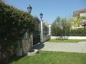 A majestic elegant house with a garden Thessaloníki Greece