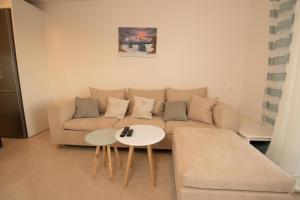 Seaside Apartments-Cristina