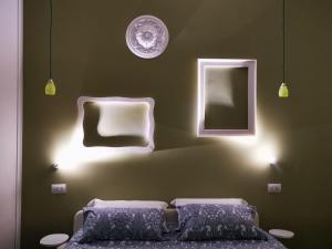 Deluxe Suite with Spa Bath room in SuiteInnCentro Dimora Storica