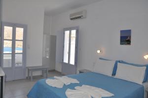 Studios Akrogiali Amorgos Greece