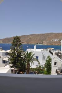 Studios Akrogiali Amorgos Greece