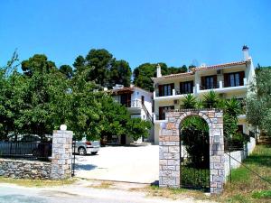 Olympion Apartments Skopelos Greece