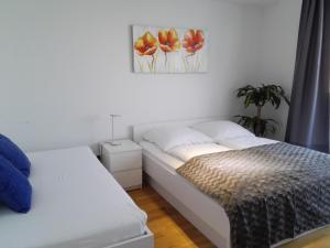 My room serviced apartment-Messe