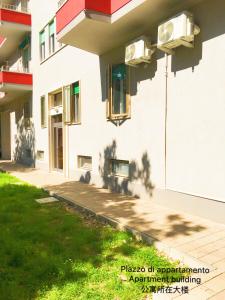 Venice Family & Friends