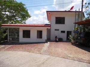 CASA TUCAN, Atenas