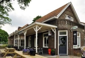 Hotel Brasserie Den Handwijzer