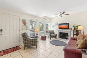 Madeira Beach Condo - Oakhurst Shores