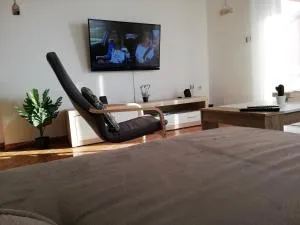 Apartment Petra - Ploče