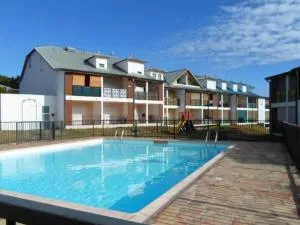 Studio climatisé proche aéroport, navette - 圣克罗蒂德