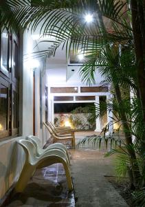 Aura City Hostel