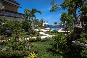 Kelapa Lovina Beach Villa