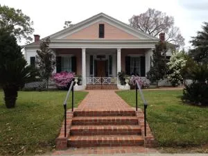 Stone House Musical B&B - Natchez