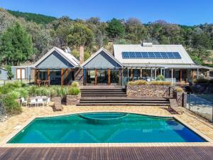 Hermitage Mansfield Australia J2ski - 