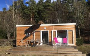 Campings Camping Domaine du Lac Chambon : Mobile Home