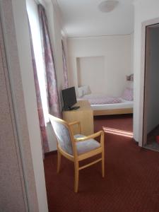 Standard Single Room room in Hotel Escher