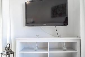 Two-Bedroom Apartment room in Akicity Graça Alure