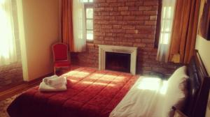 Double Room with Fireplace (10)