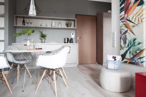 Flaming Rentyear Apartments