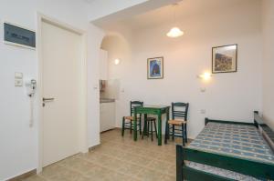 Polemis Studios & Apartments Naxos Greece