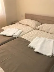 B&B Trieste Caltanissetta - 卡尔塔尼塞塔