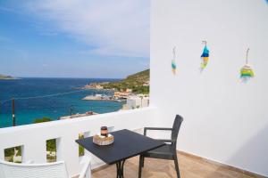 Sunny Bay Leros Greece