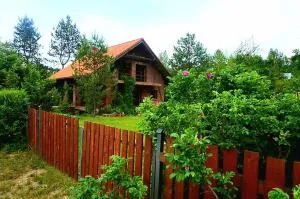 Dom pod głogami - Piece