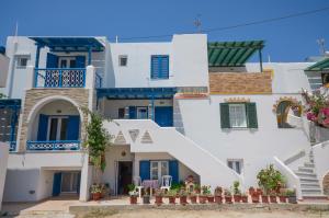 Polemis Studios & Apartments Naxos Greece