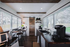 Tiny CargoHome near Magnolia Silos Baylor