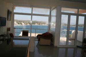 Mousonette Salamina Greece