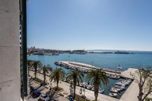 Seaview Luxury Retreat