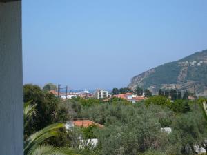 Liossis Rooms & Apartments Skopelos Greece