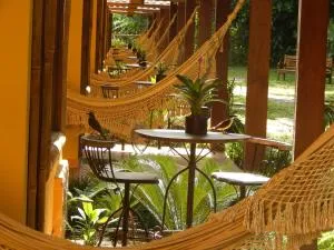 Aldeia do Bambu Camping e Chalés - Aldeia Velha