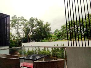 The Centro Hotel & Residence By Orchardz