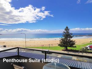 Beach House Mollymook