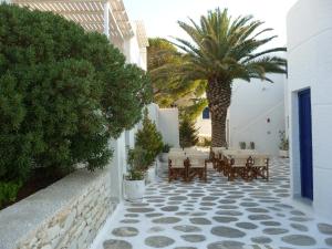 Nicos Studios & Apartments Paros Greece