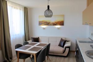 Студио в комплекс Нестинарка