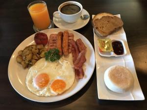 Villa Tanya, 3 Bed with Private Pool and Jacuzzi