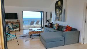 Earth Wind and Ocean 33