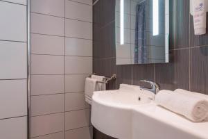 Hotels The Originals City, Hotel Aster, Saint-Avold Nord (Inter-Hotel) : Chambre Double Standard