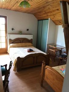 B&B / Chambres d'hotes Mountain Vacances - Maison Rachou : Chambre Triple avec Salle de Bains Privative