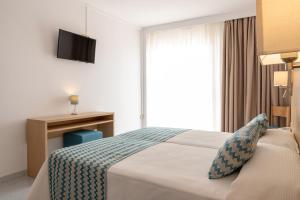 Superior Double Room room in Hotel Riutort