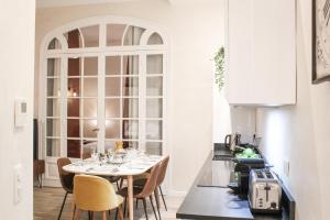 Appartements Residence Montaigne - Luxurious - 350m Palais - LRA Cannes : photos des chambres