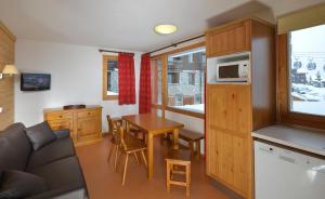 One-Bedroom Apartment room in VVF Villages Le Fontany à Méribel