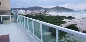 Aparts da Praia Grande 301