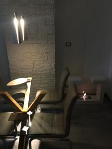 Exclusive Apt Really Downtown - FREE PRIVATE PARKING Included!