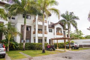 Monserrat Residences