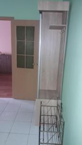 Своя аккуратная,очень теплая квартира на пл Шевченко-Shevchenko square