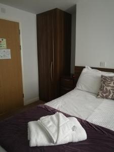Old Bridge Street EN SUITE ROOMS ROOM ONLY next to Cathedral