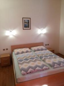 Bungalow with Garden View room in Apartmani Dekovic Materada