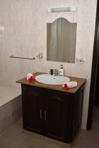 Zeph self catering